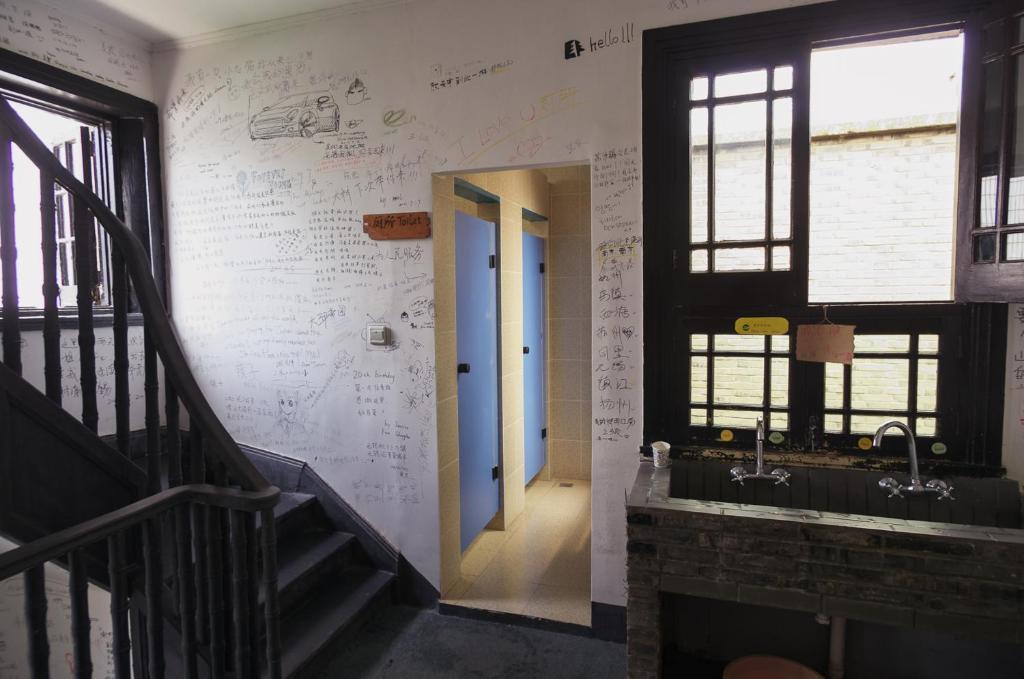Wuxi Xvxiake International Youth Hostel Exterior photo